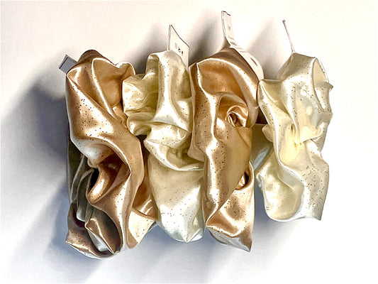 SATIN JUMBO SCRUNCHIE